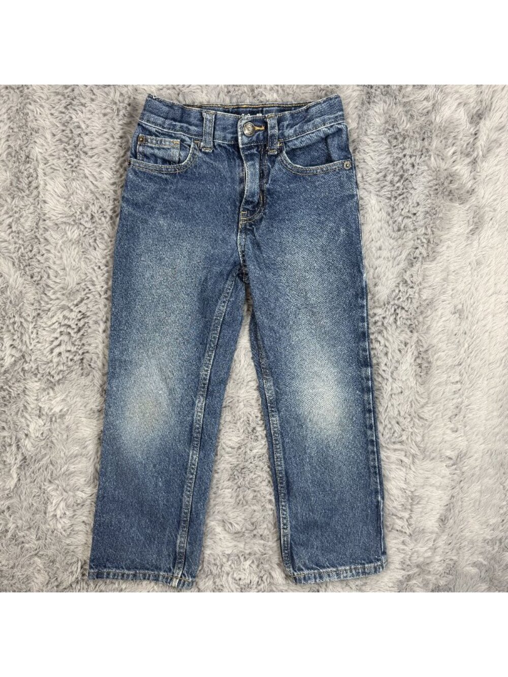 Cat & Jack Boys Size 6 Relaxed Straight Blue Denim Cotton Jeans, Medium Wash